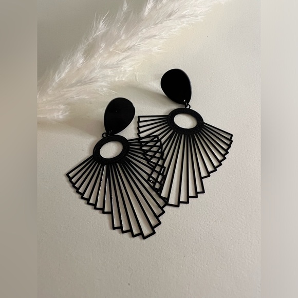 All Black Classic Art Deco Statement Earrings - Trendy Stylish Earrings - Picture 7 of 13